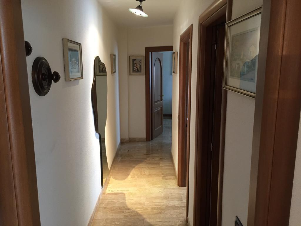 Apartamento Legnano Attic Cavi di Lavagna Habitación foto