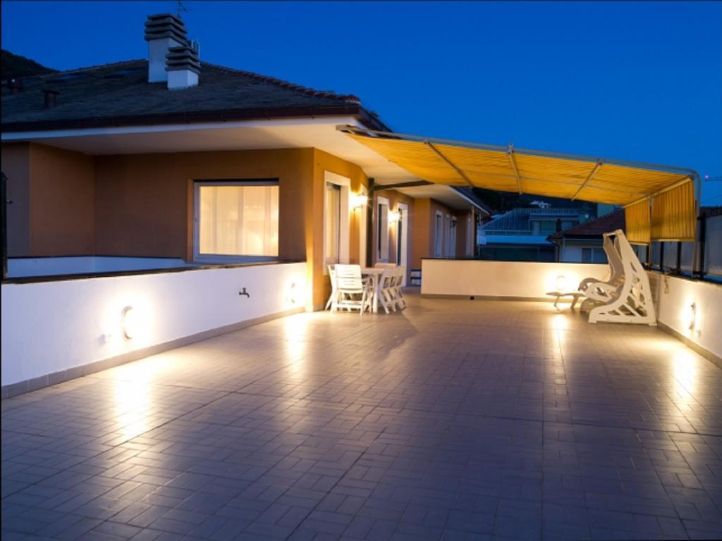 Apartamento Legnano Attic Cavi di Lavagna Exterior foto