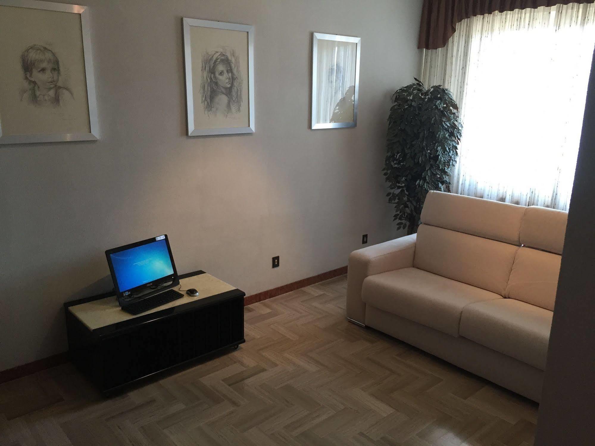 Apartamento Legnano Attic Cavi di Lavagna Exterior foto